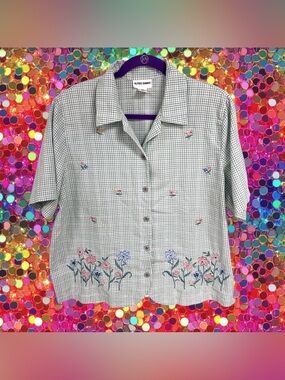 Vintage Alfred Dunner pastel gingham green and white floral garden button up